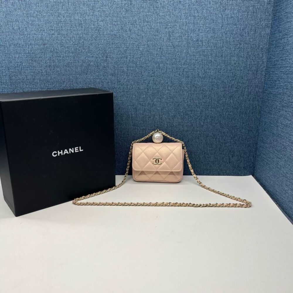 Chanel Women Pre-Loved Bag Very Good Condition